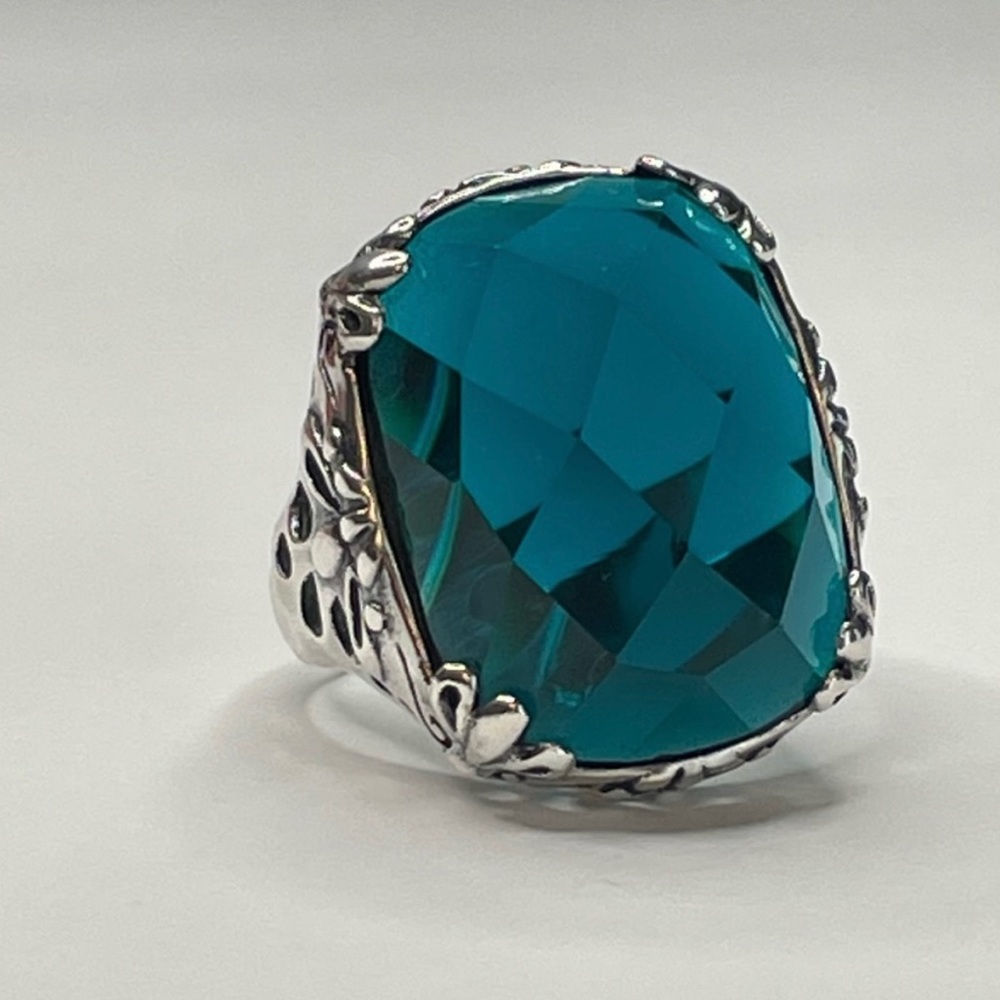Silpada Sterling Silver Caspian Sea Aqua Ring size 8 EUC